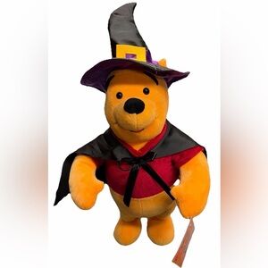 Disney Winnie the Pooh Halloween Greeter with Black Hat